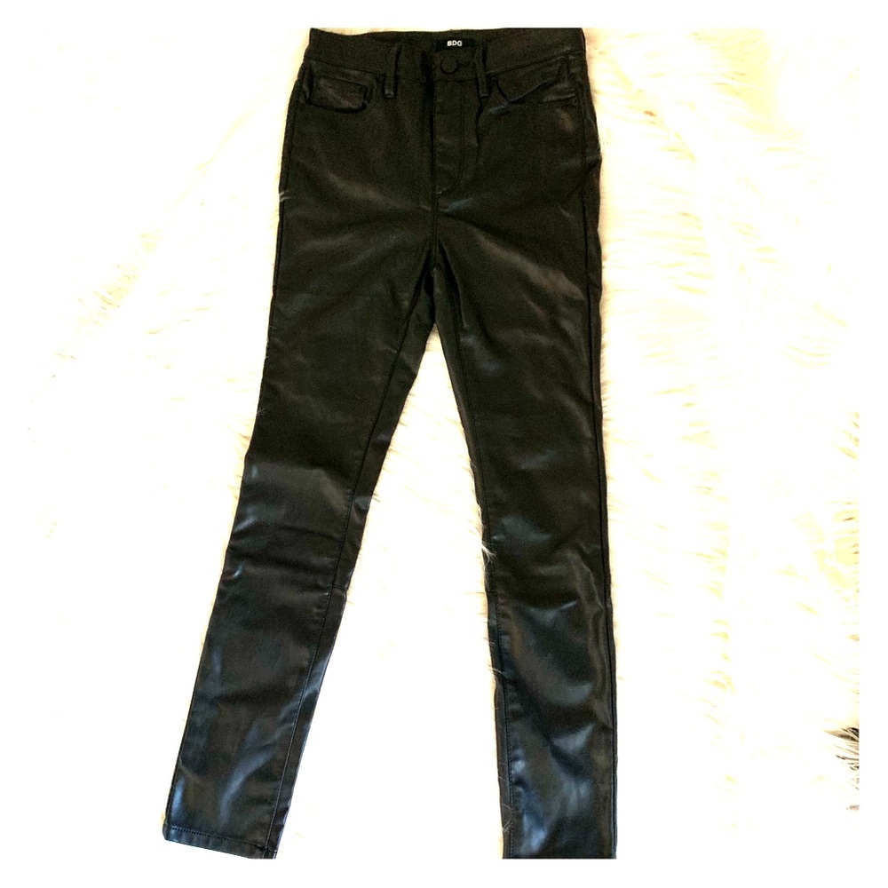 BDG Twig High-Rise Faux Leather Pant Size 25